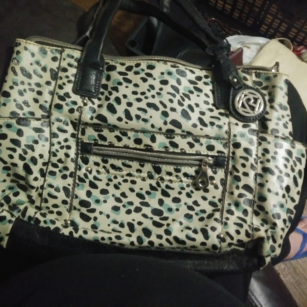 Relic Purse